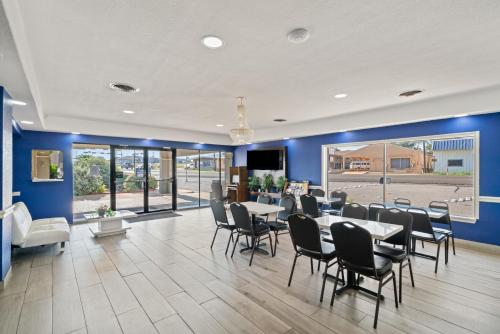 americas best value inn and suites brenham