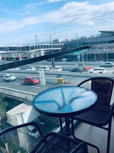 one palm tree villas