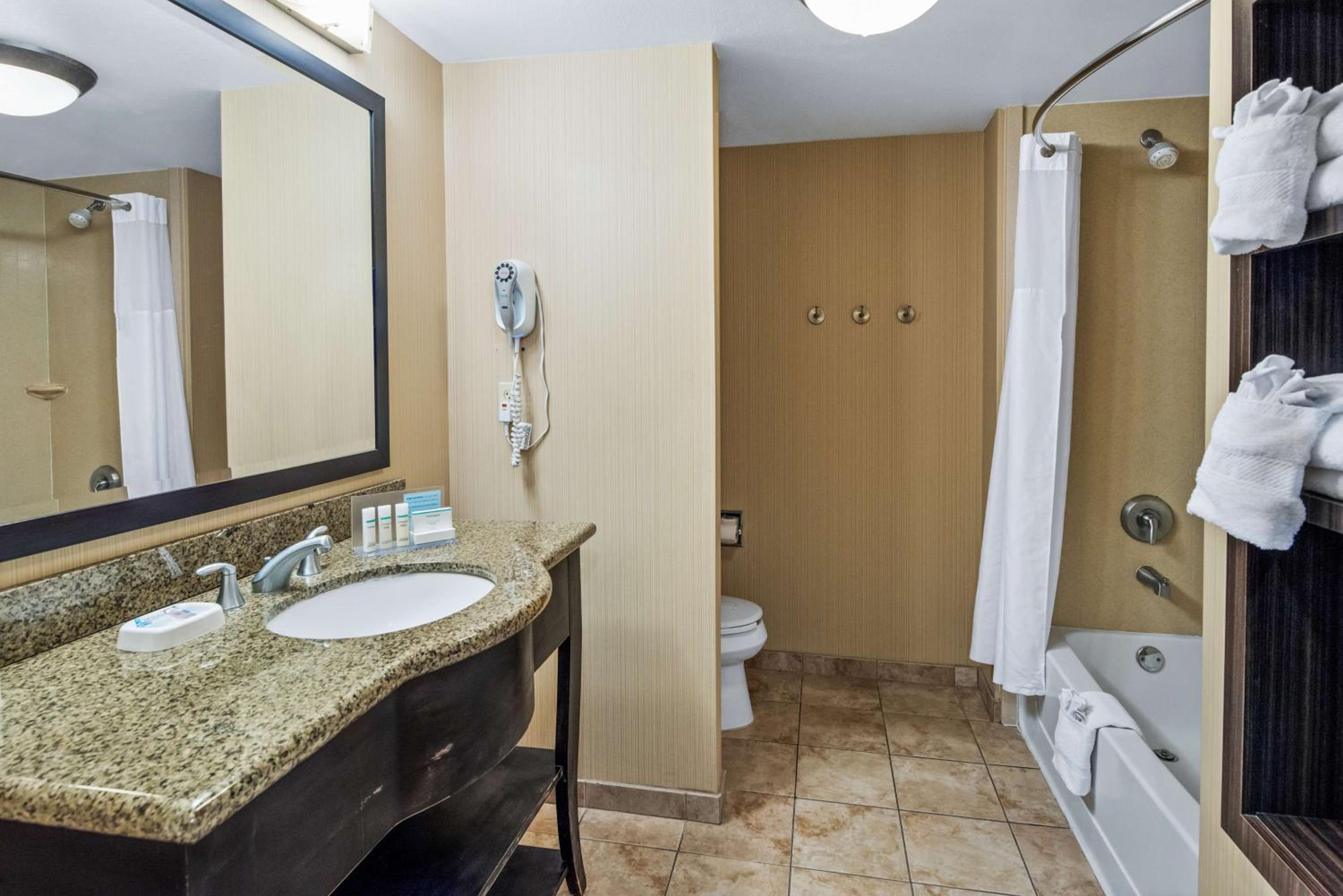 hampton inn and suites banning beaumont