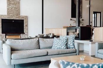 khanyisa mountain lodge