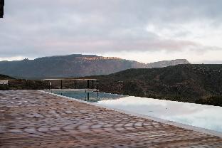 khanyisa mountain lodge