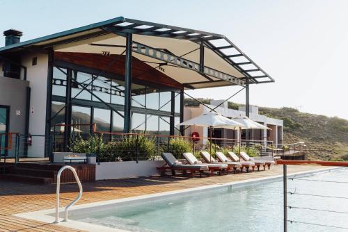 khanyisa mountain lodge