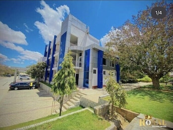 royal village hotel company