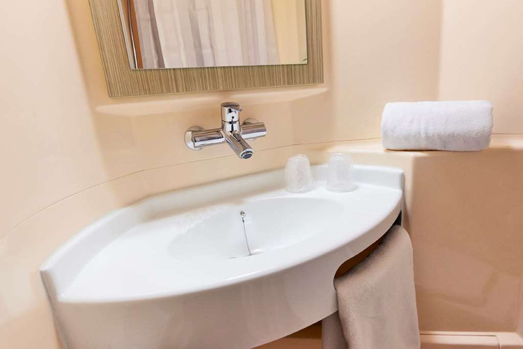 premiere classe marne la vallee saint thibault des vignes