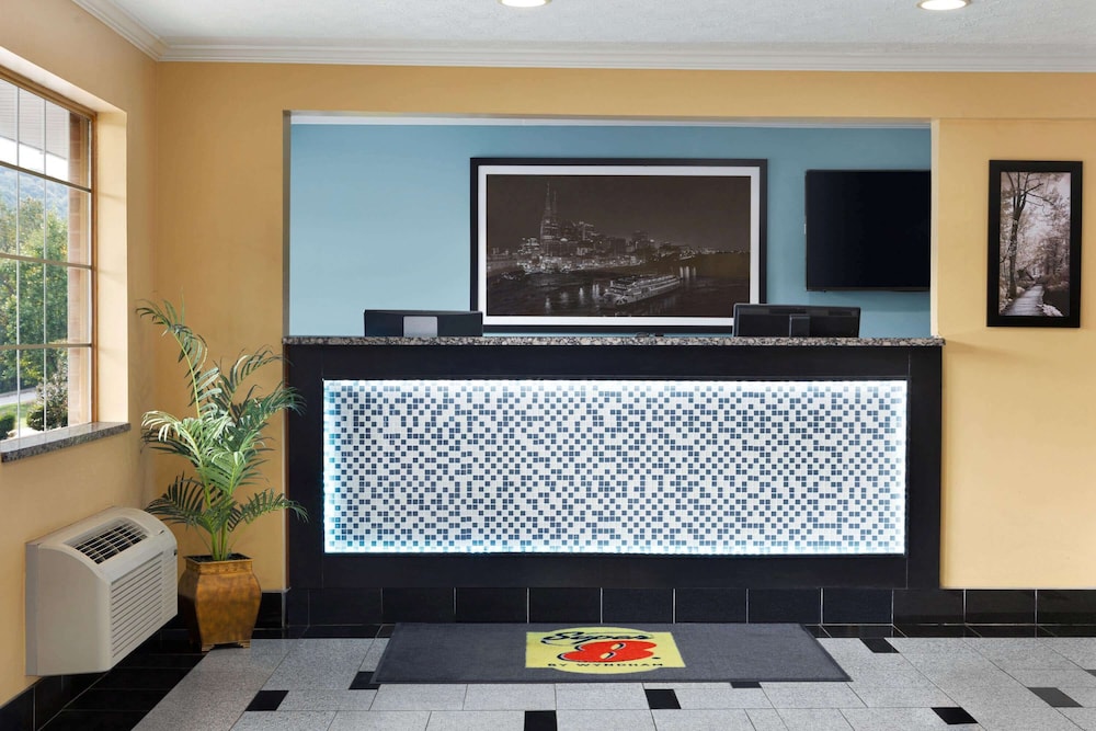 super 8 by wyndham whites creek nashville nw area