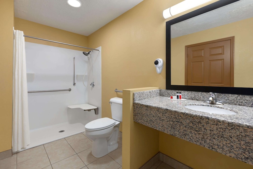 super 8 by wyndham whites creek nashville nw area