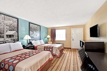 super 8 by wyndham whites creek nashville nw area