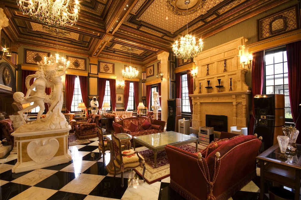 the old england manor