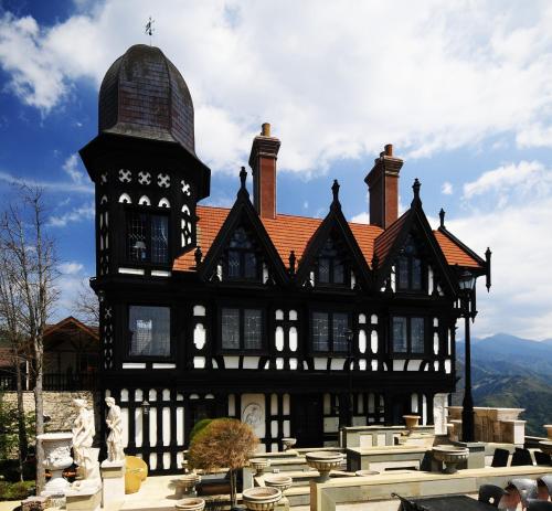 the old england manor