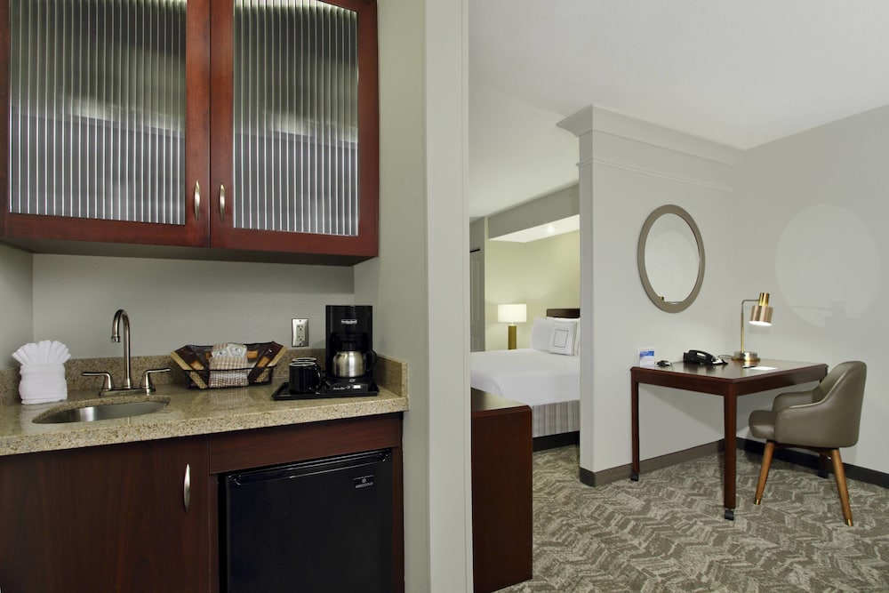 springhill suites phoenix glendale sports and entertainment district