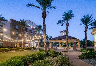 springhill suites phoenix glendale sports and entertainment district