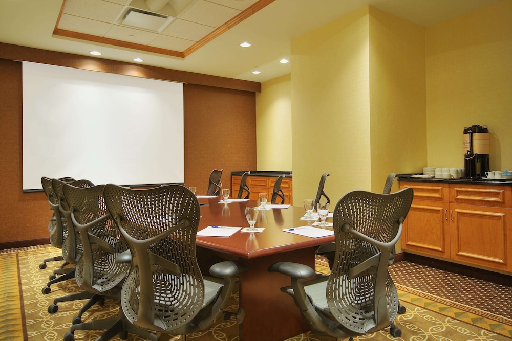 hilton garden inn montreal centre ville