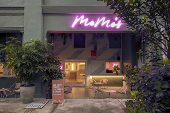 momos kuala lumpur