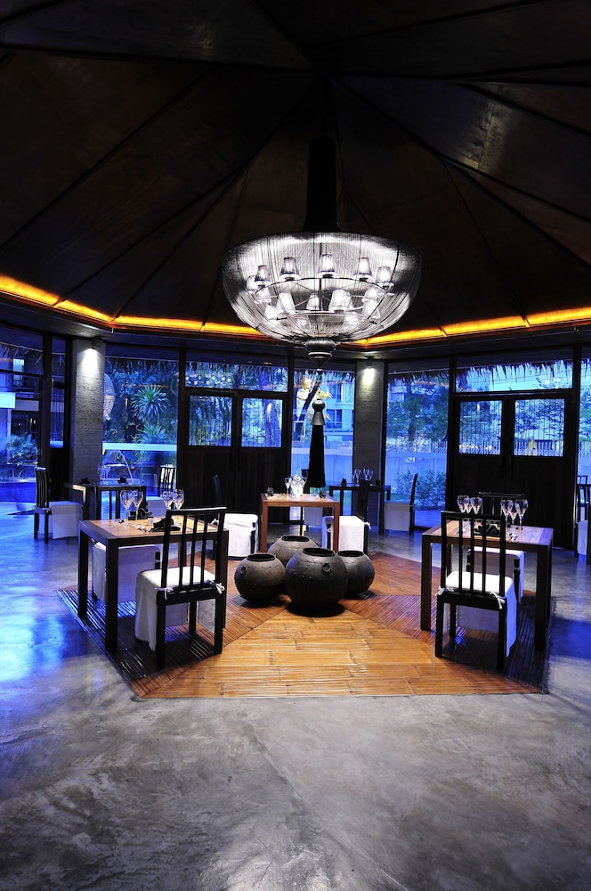 villa samadhi only adults