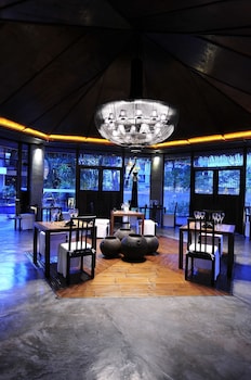 villa samadhi only adults