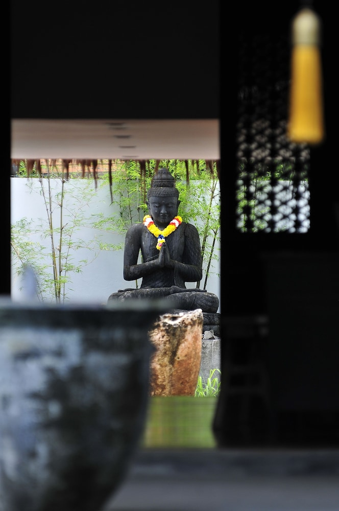 villa samadhi only adults