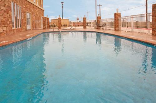 holiday inn express hotel and suites austin south buda
