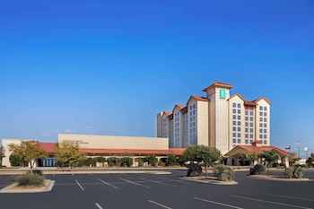 embassy suites by hilton san marcos hotel conference center