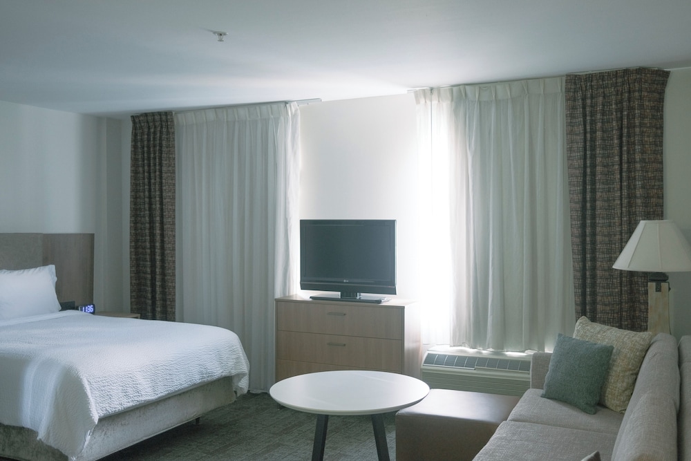 staybridge suites austin airport by ihg