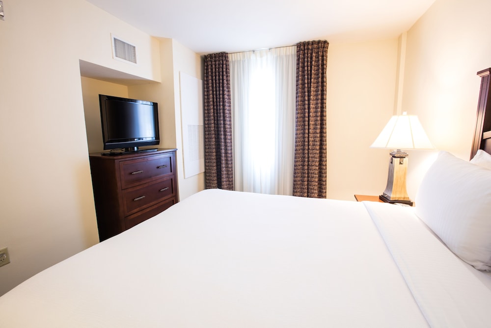 staybridge suites austin airport by ihg