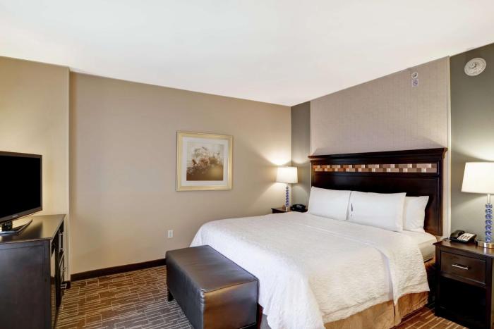 hampton inn and suites denver airport gateway park