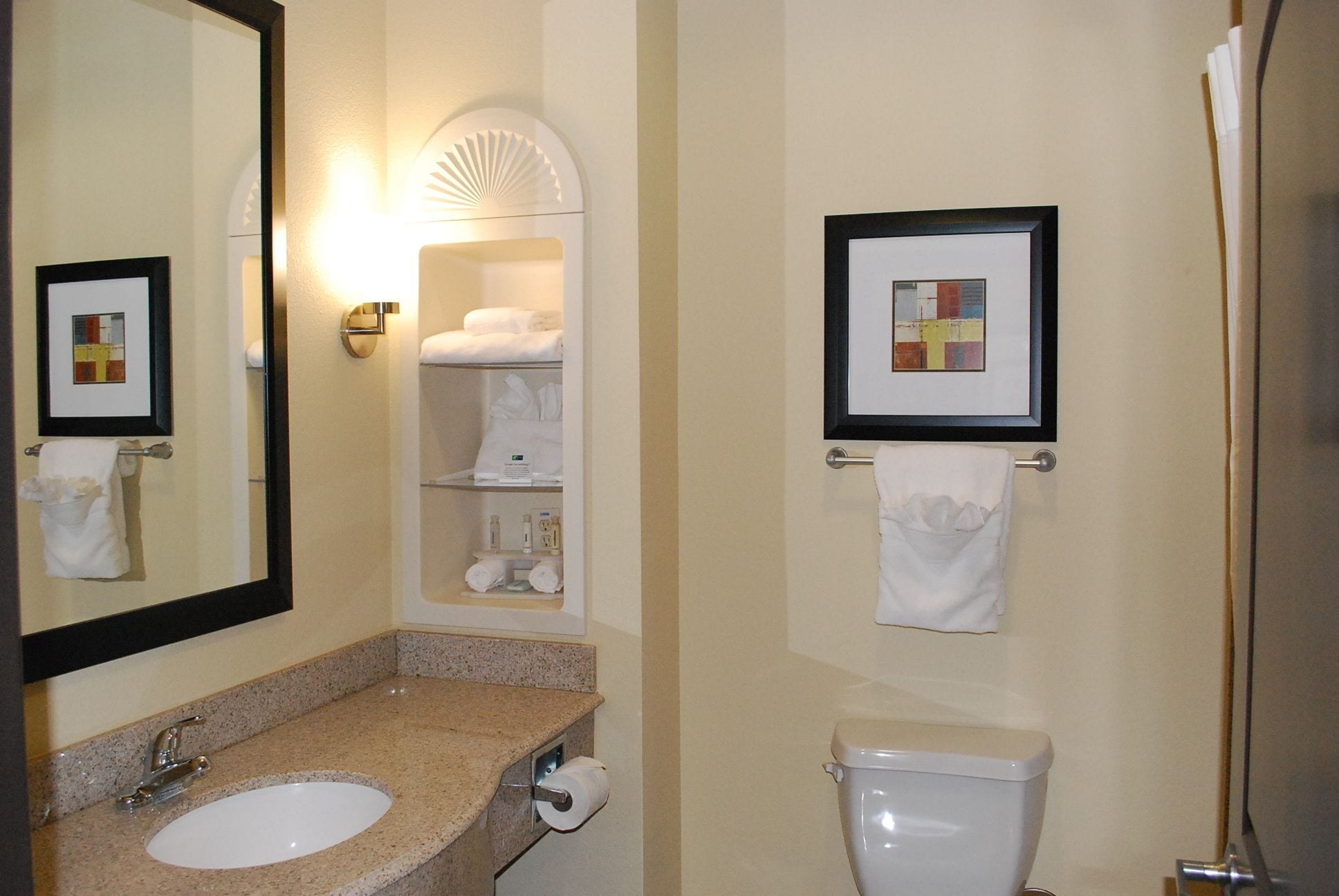 holiday inn express and suites houston south pearl
