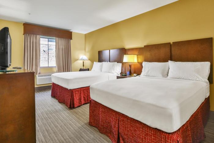 holiday inn express and suites houston south pearl