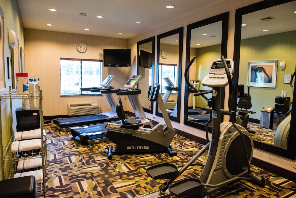 holiday inn express and suites houston nw beltway 8 west road