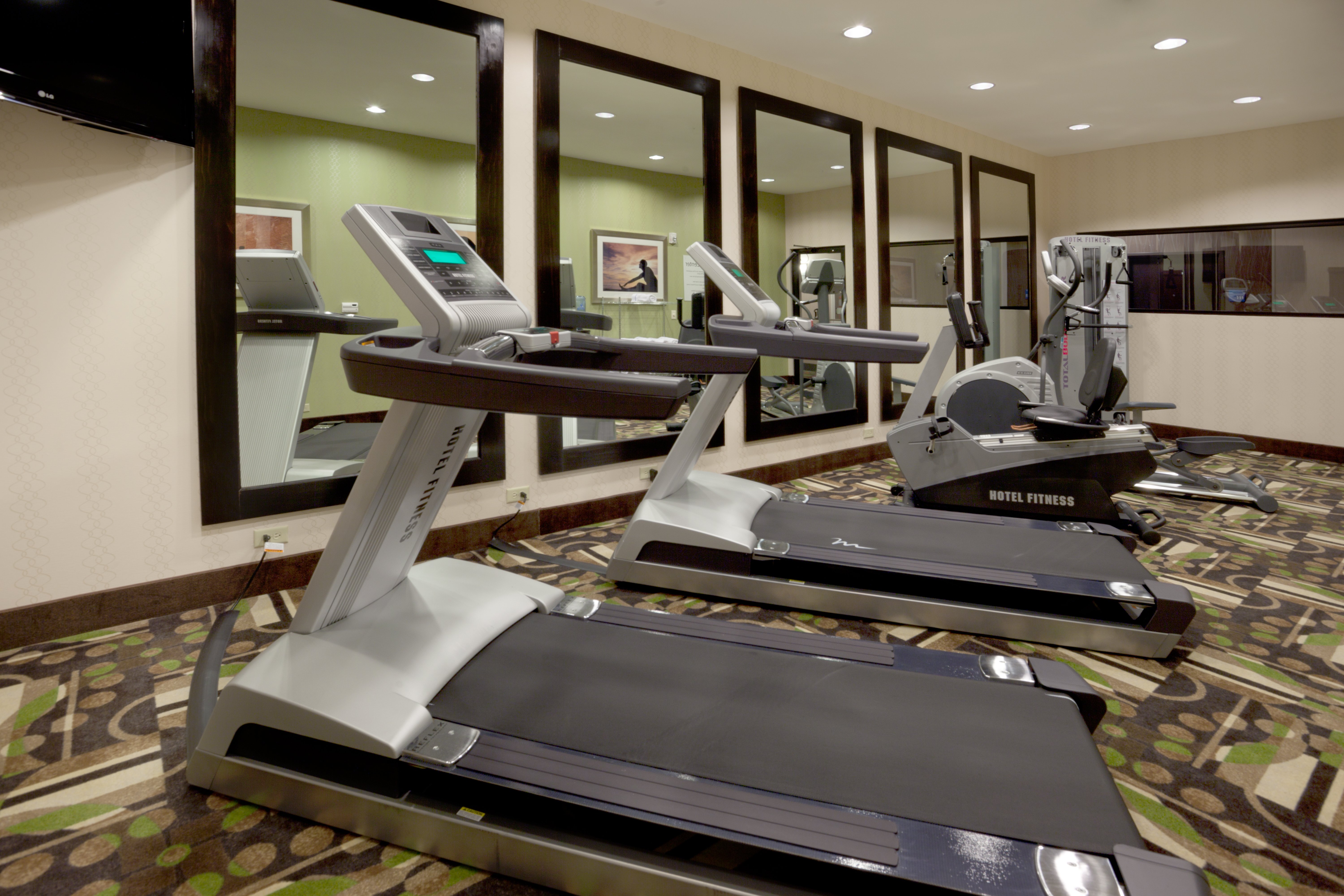 holiday inn express and suites houston nw beltway 8 west road