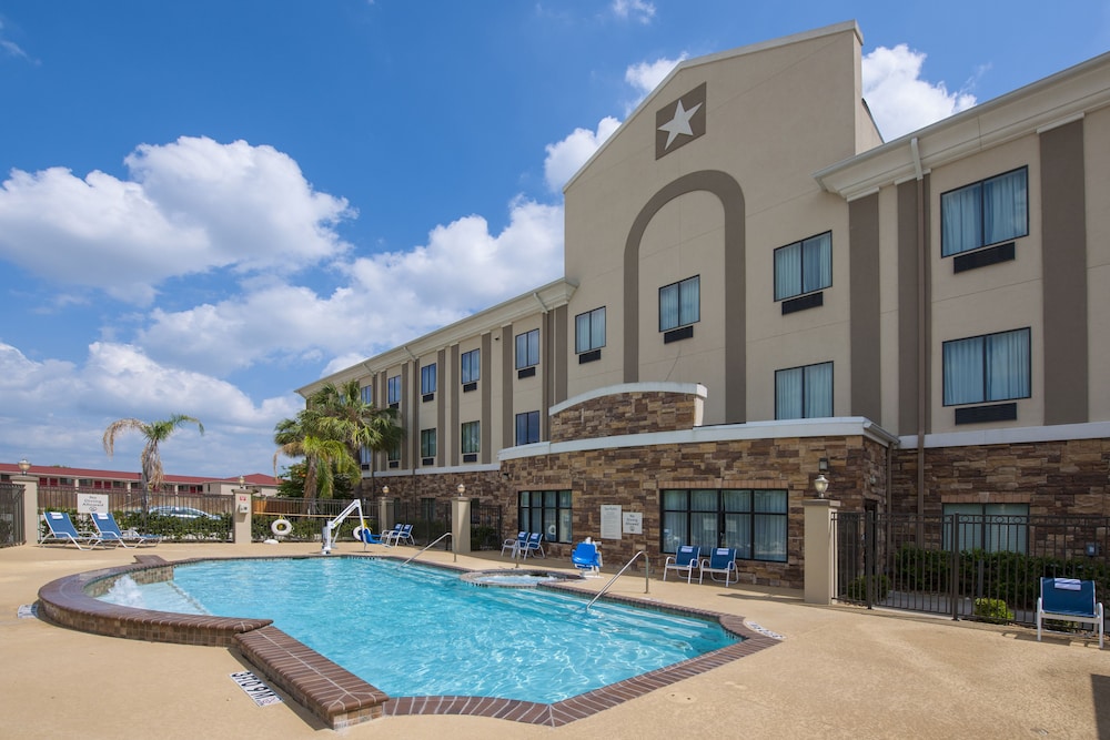 holiday inn express and suites houston nw beltway 8 west road