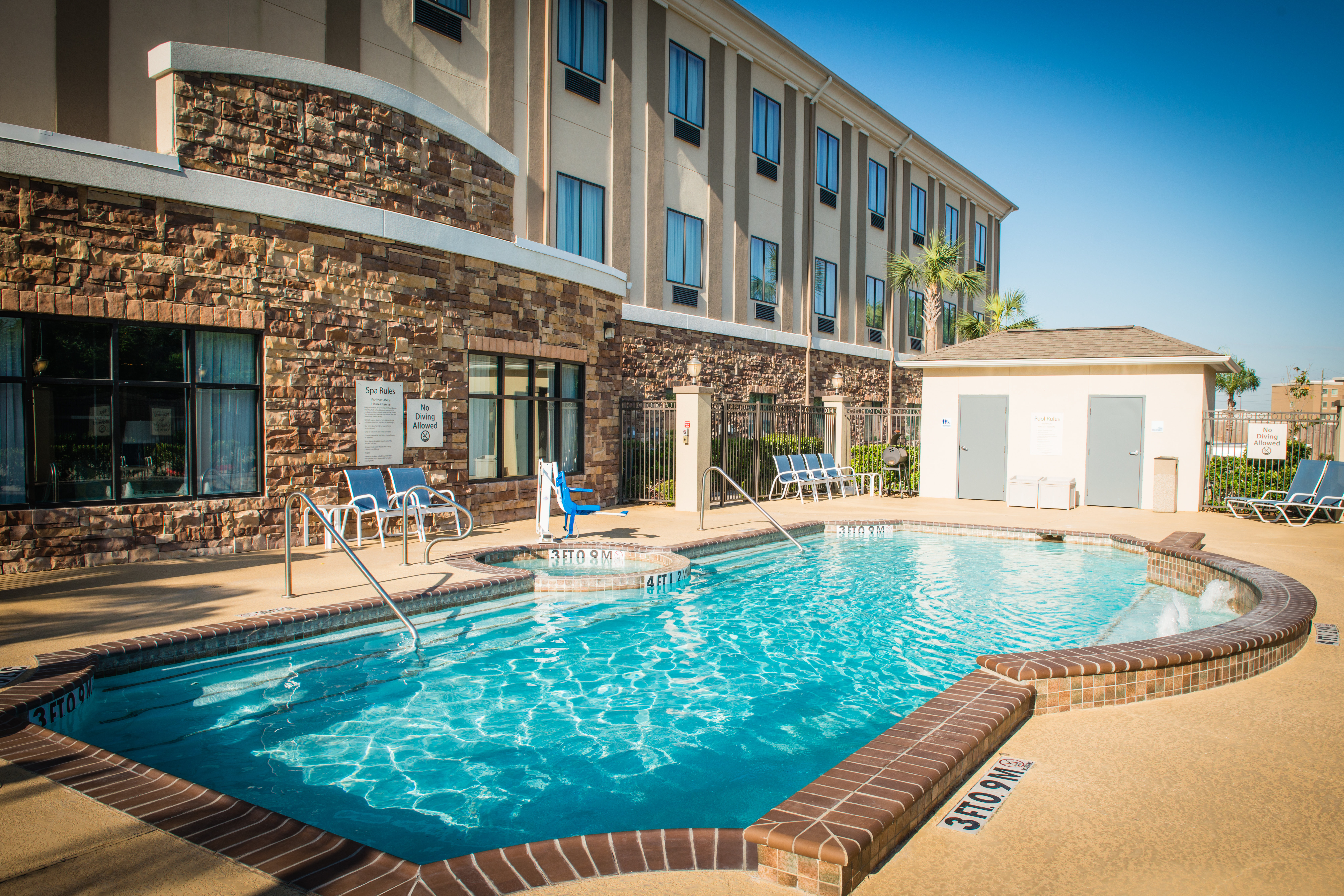 holiday inn express and suites houston nw beltway 8 west road