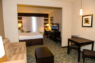 holiday inn express and suites houston nw beltway 8 west road