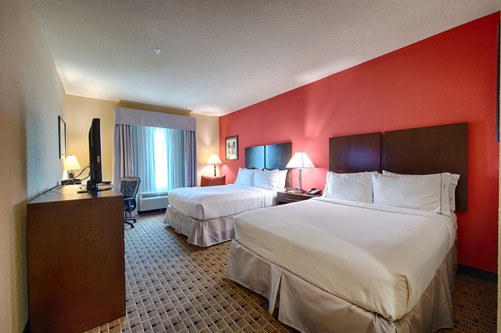 holiday inn express and suites houston space center