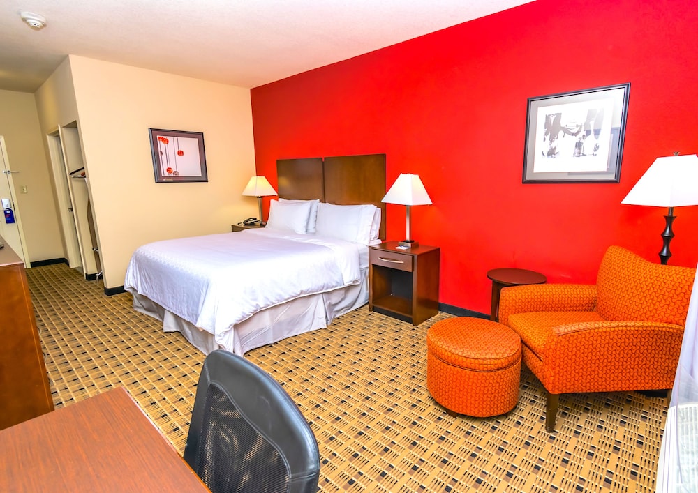 holiday inn express and suites houston space center