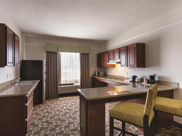 la quinta inn and suites by wyndham houston channelview