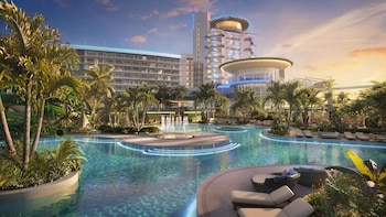 pier sixty six hotel and marina