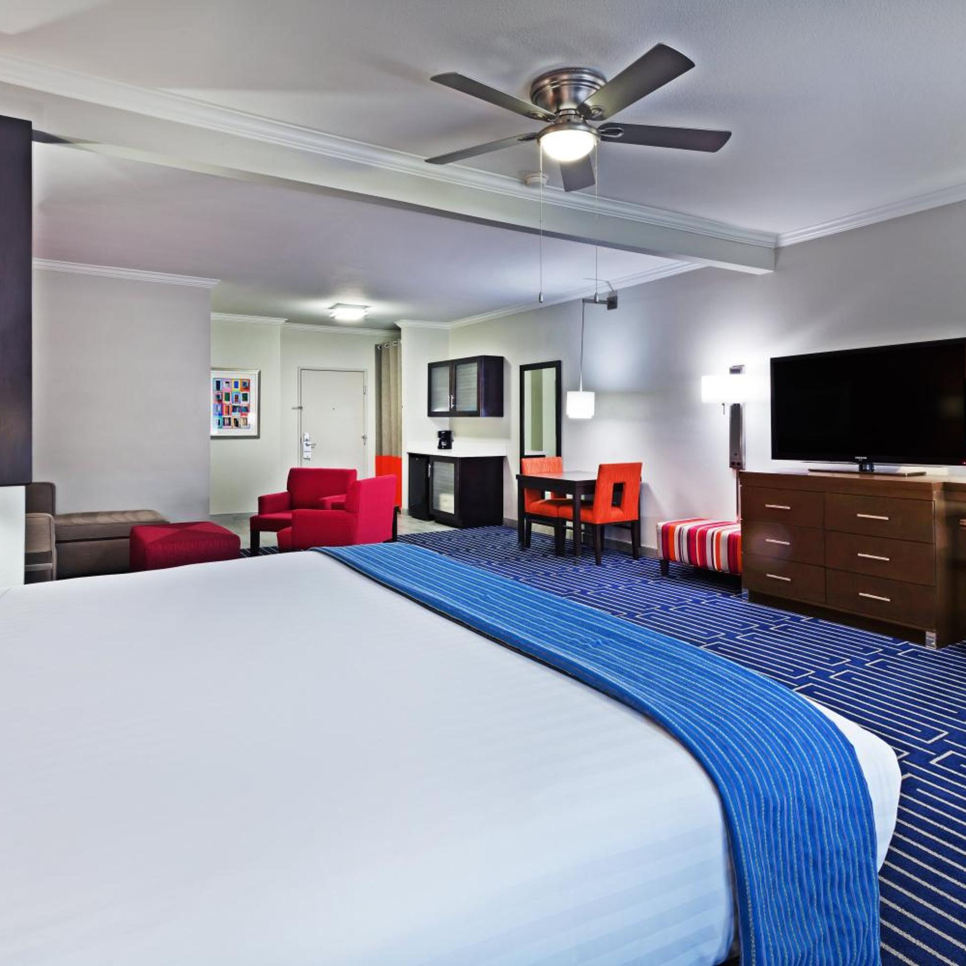 holiday inn express and suites houston east by ihg