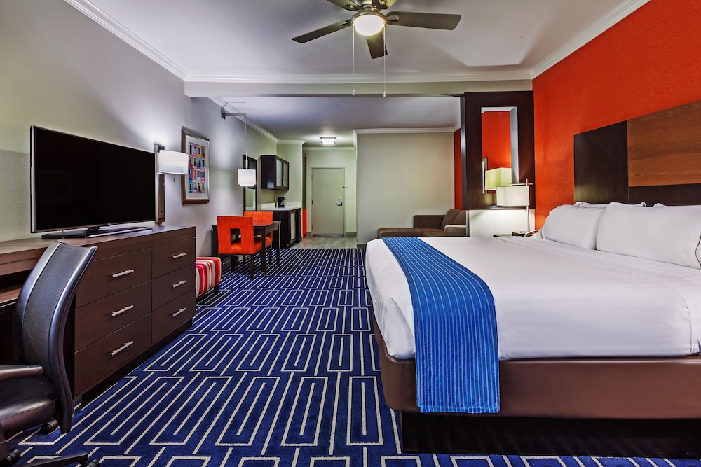 holiday inn express and suites houston east by ihg