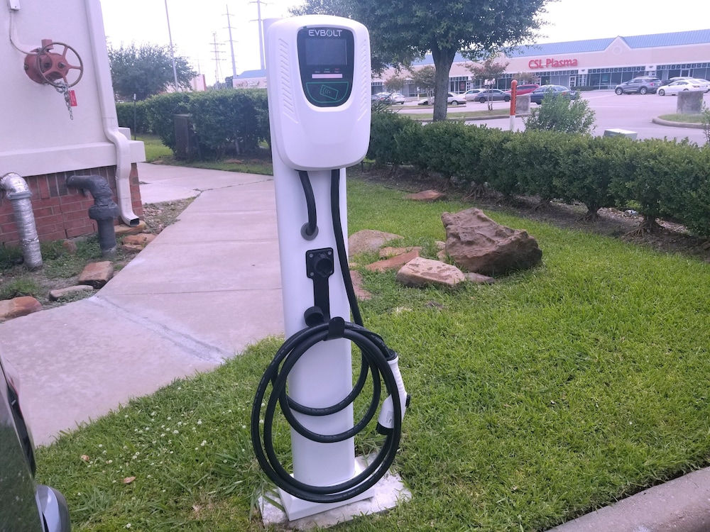holiday inn express and suites houston east by ihg