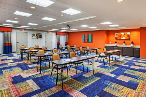 holiday inn express and suites houston east by ihg