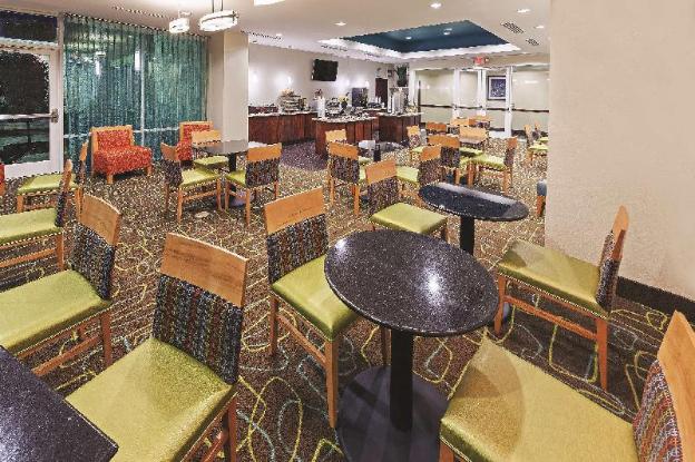 la quinta by wyndham houston willowbrook vintage park