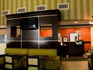 hampton inn and suites houston league city