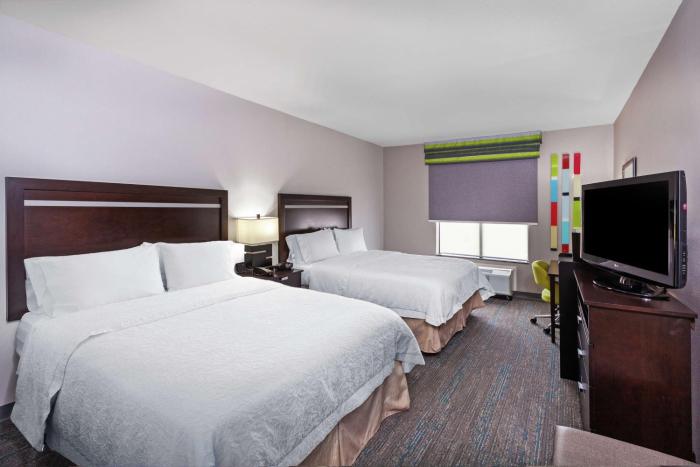 hampton inn and suites houston league city