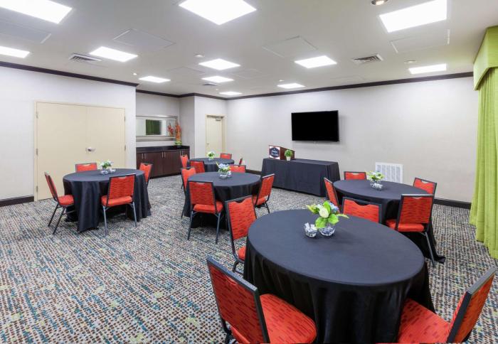 hampton inn and suites houston league city
