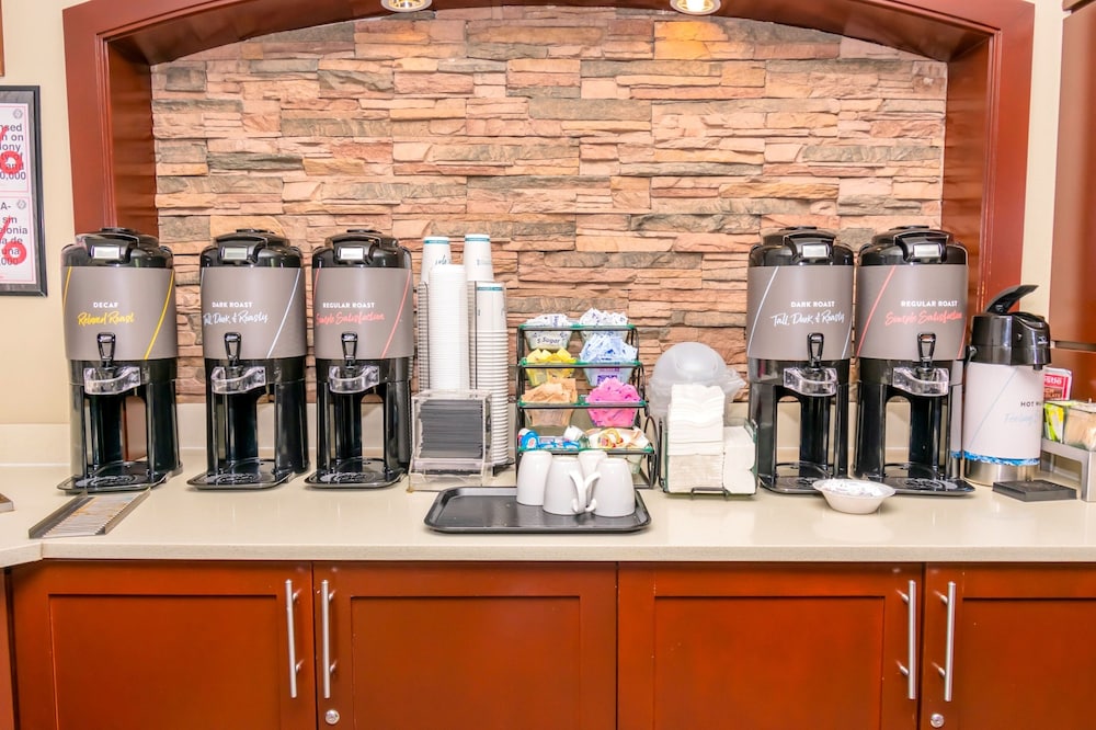 staybridge suites houston iah beltway 8 by ihg