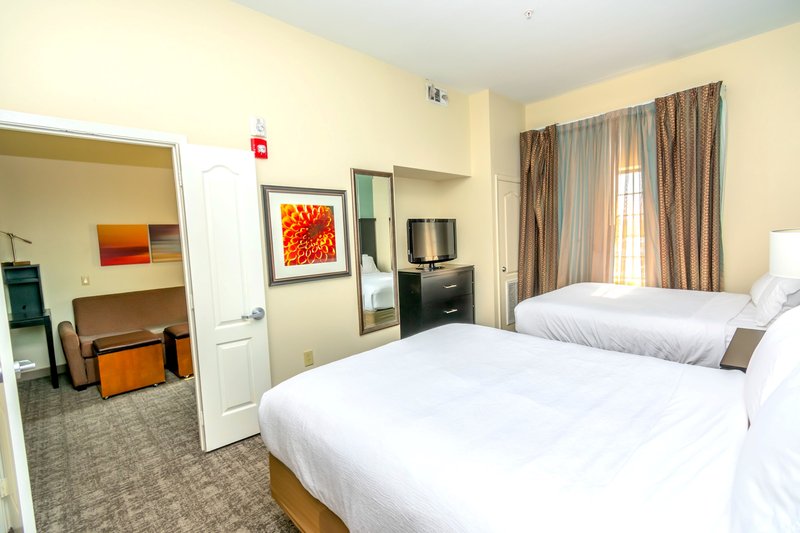 staybridge suites houston iah beltway 8 an ihg hotel