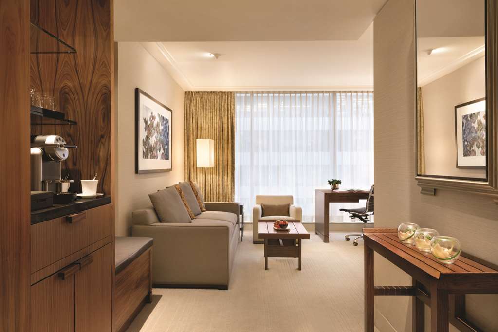 hyatt vancouver downtown alberni