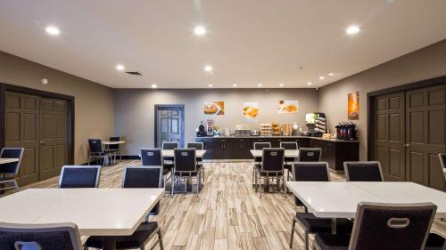surestay plus hotel by best western point richmond