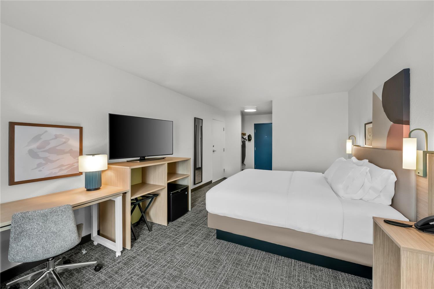 holiday inn express and suites fayetteville nw spring lake