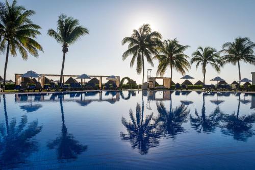 el beso adults only at ocean coral and turquesa all inclusive